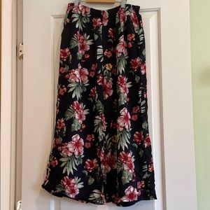 100% Rayon pants Sz L / XL